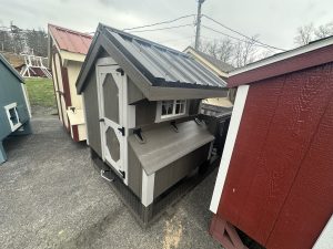 4x4 Tractor Coop